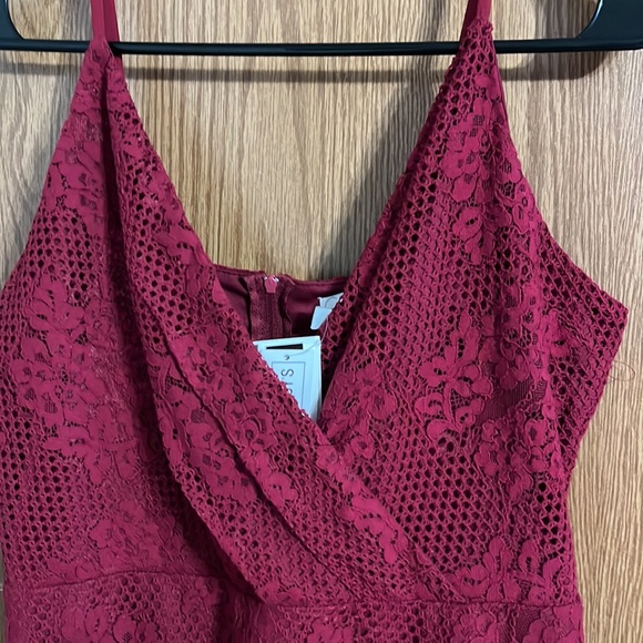 Summer dress - Picture 2 of 4